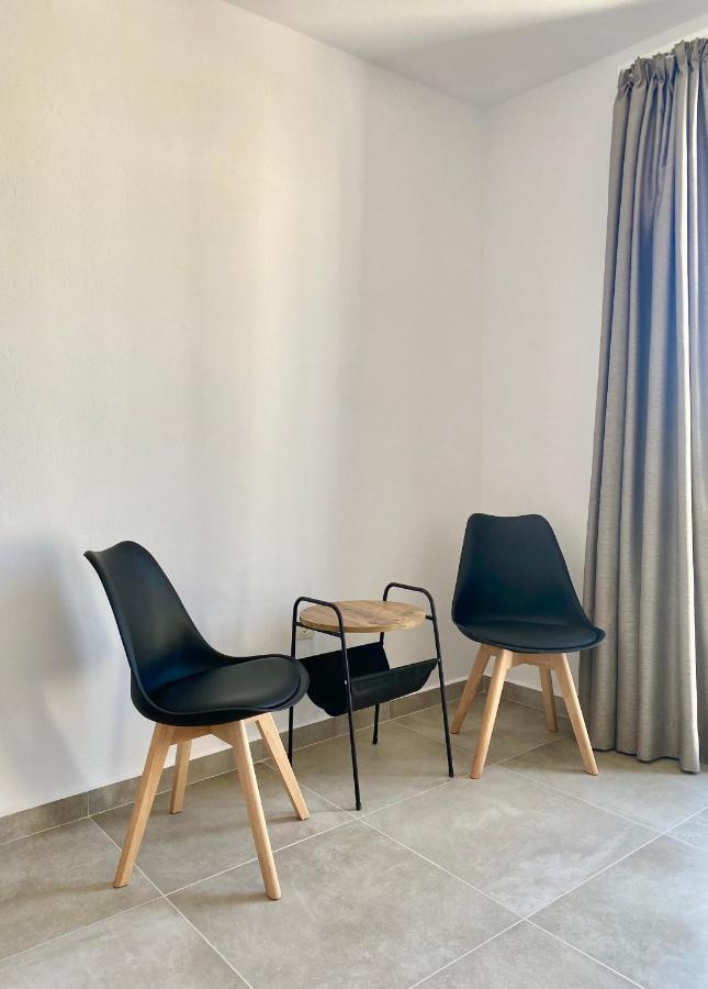 Fikas Hotel Naxos City Bagian luar foto