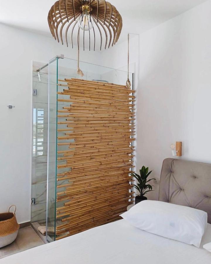 Fikas Hotel Naxos City Bagian luar foto