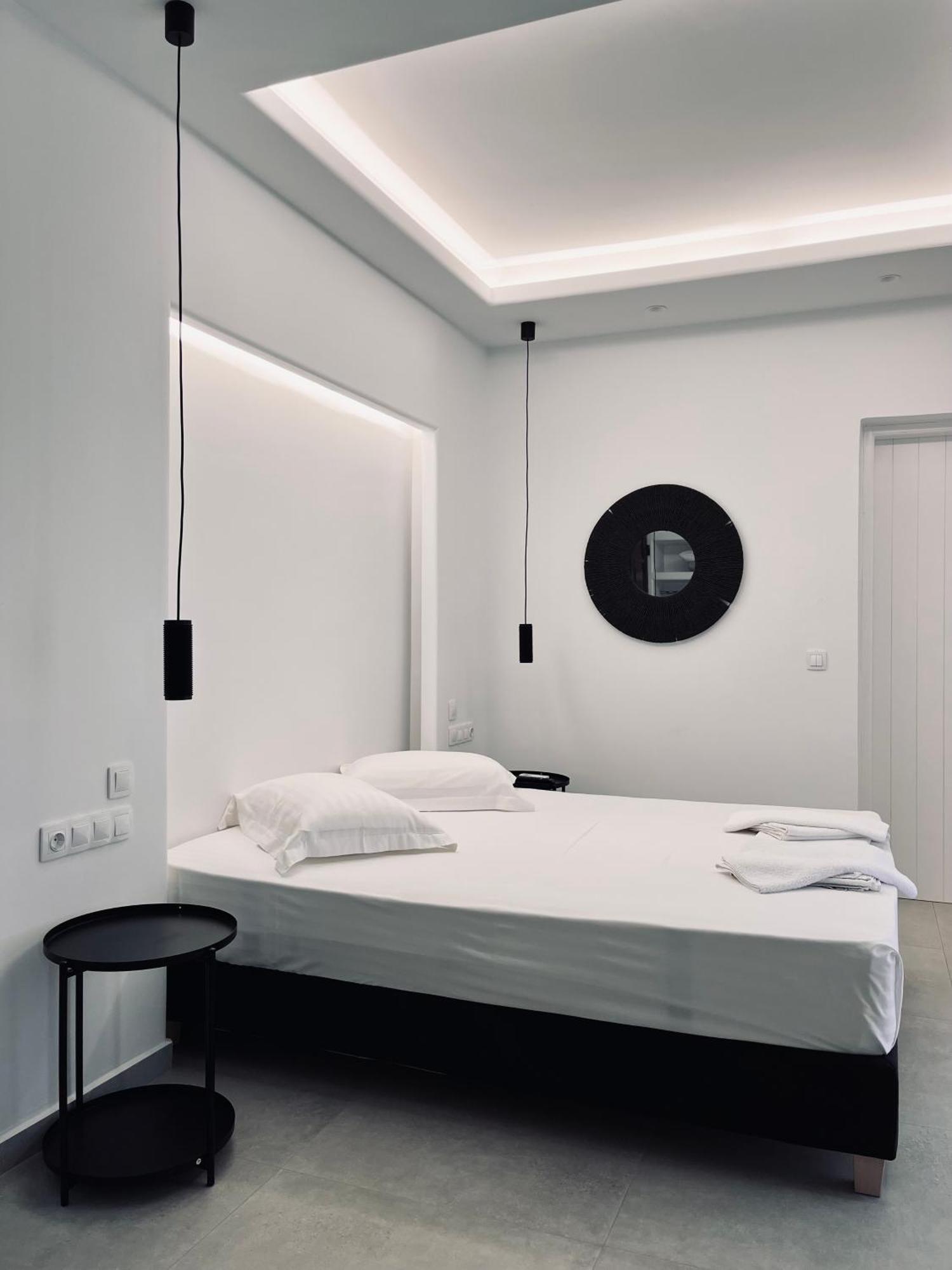 Fikas Hotel Naxos City Bagian luar foto