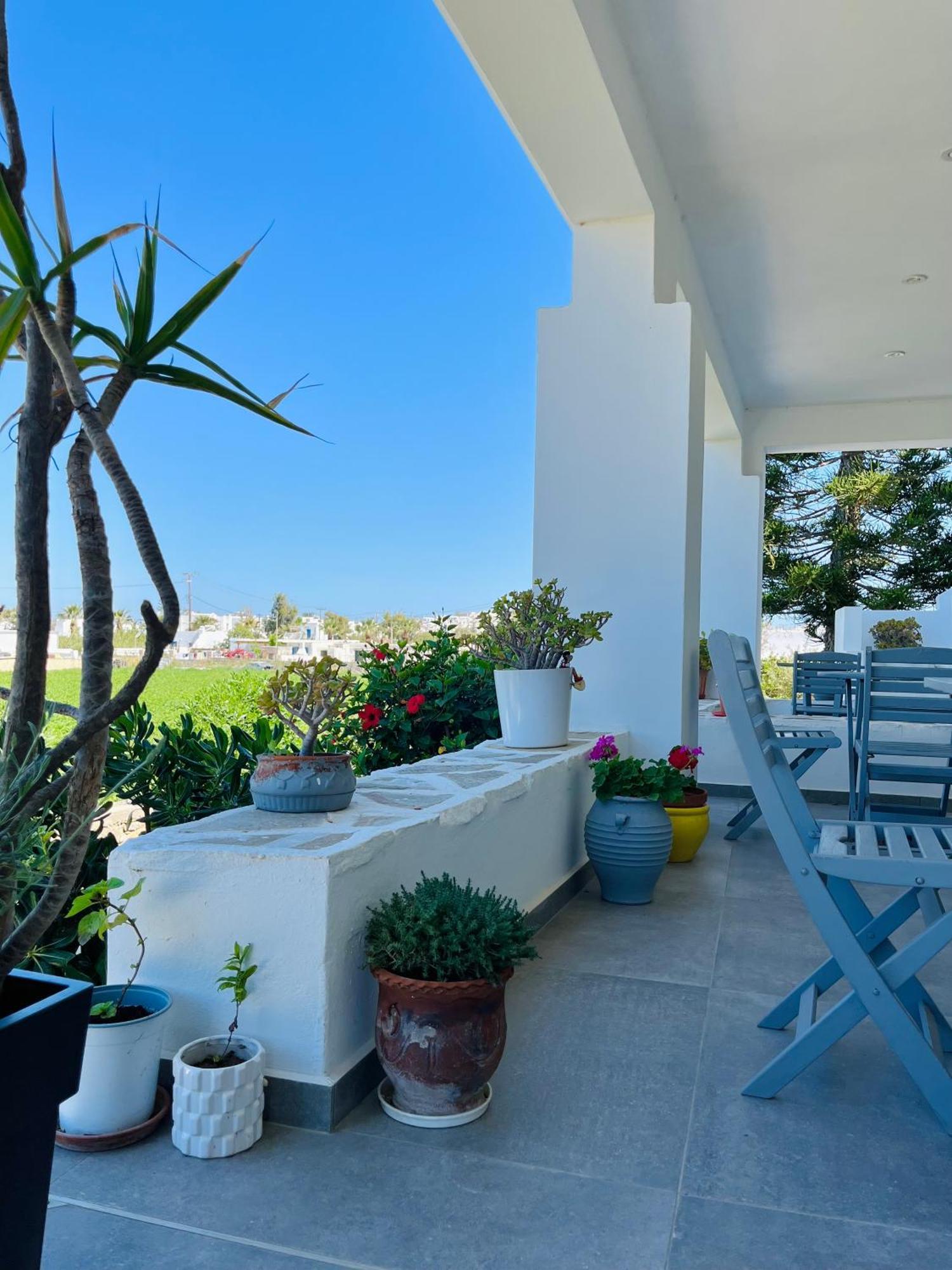 Fikas Hotel Naxos City Bagian luar foto