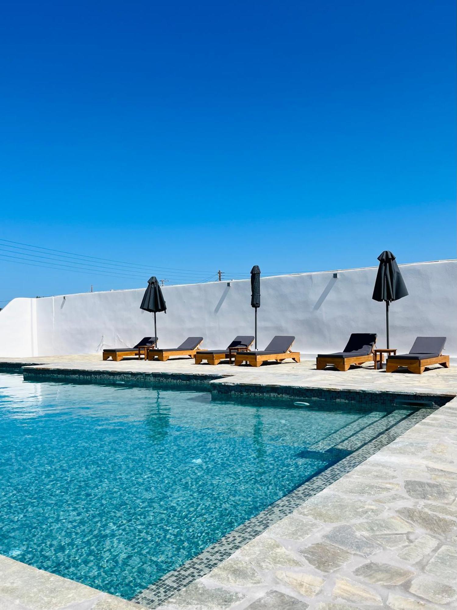Fikas Hotel Naxos City Bagian luar foto